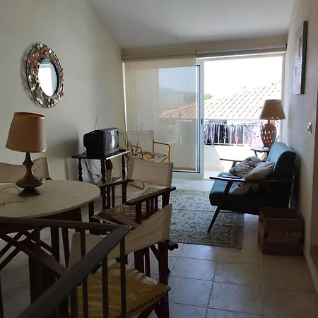 Dom Camilo Local * Minde