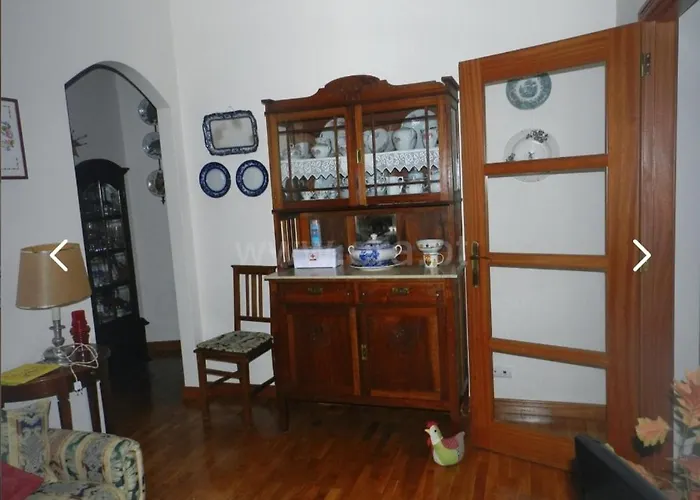 Dom Camilo Local ホステル