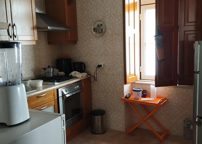 Dom Camilo Local ホステル