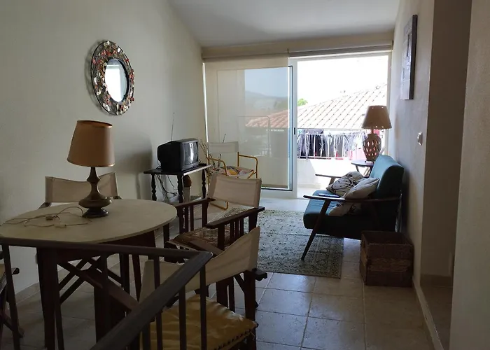 Dom Camilo Local * Minde